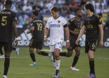 Martino revela por qué "Chicharito" sigue sin ser convocado en el Tri