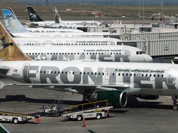 Por error, aerolínea envía cancelaciones de vuelos a sus clientes