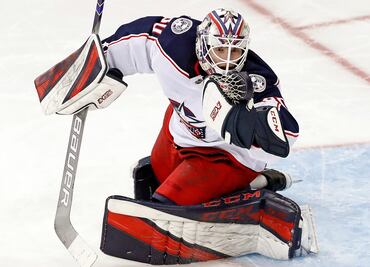 Jugador Matiss Kivlenieks muere por fuegos artificiales fuera de control