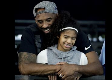 A un año de la muerte de Bryant, Lakers prefieren el recogimiento
