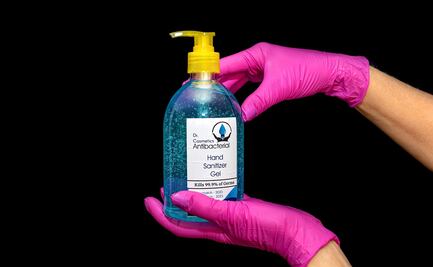 FDA emite alerta en EU por riesgo en gel antibacterial de México