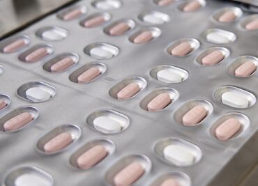México avala medicamento de Pfizer para uso de emergencia para Covid-19