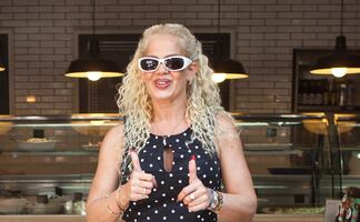 Afirman que Niurka adopta perros de forma masiva para sacrificarlos en rituales santeros