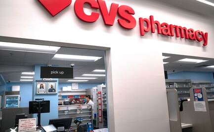 Comienza vacunación contra Covid-19 en farmacias de Estados Unidos