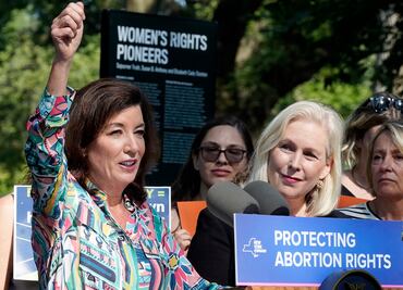 Gobernadora de Nueva York dice que el estado es "refugio seguro" para aborto
