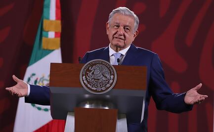 AMLO: Renuncia del fiscal del caso Ayotzinapa fue "por diferencias"