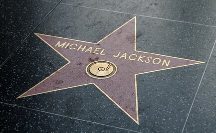 ¿Dónde se ubica y quiénes están en el Paseo de la Fama de Hollywood?