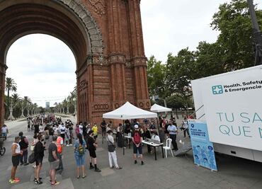 Covid. Tres cuartas partes de Italia estará el lunes en "zona amarilla"