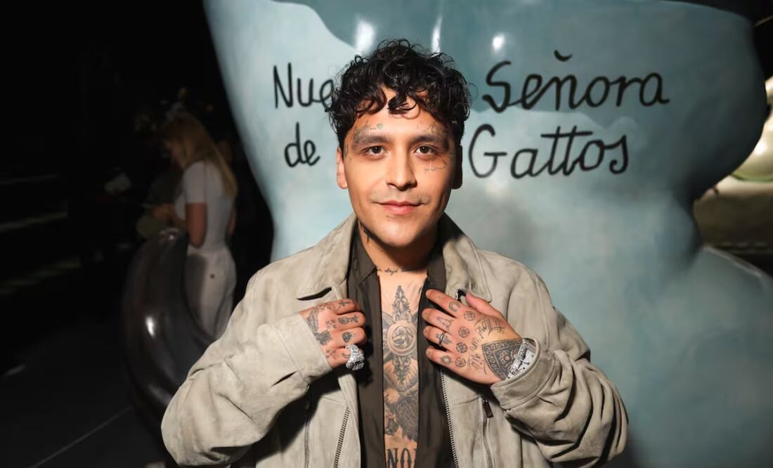 Critican a Christian Nodal por “abusar del Photoshop” en portada de la revista Rolling Stone. Foto: Vianney Le Caer/Invision/AP