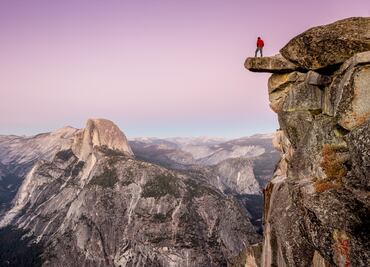 Joven muere frente a su padre de manera trágica al caer de montaña en Yosemite