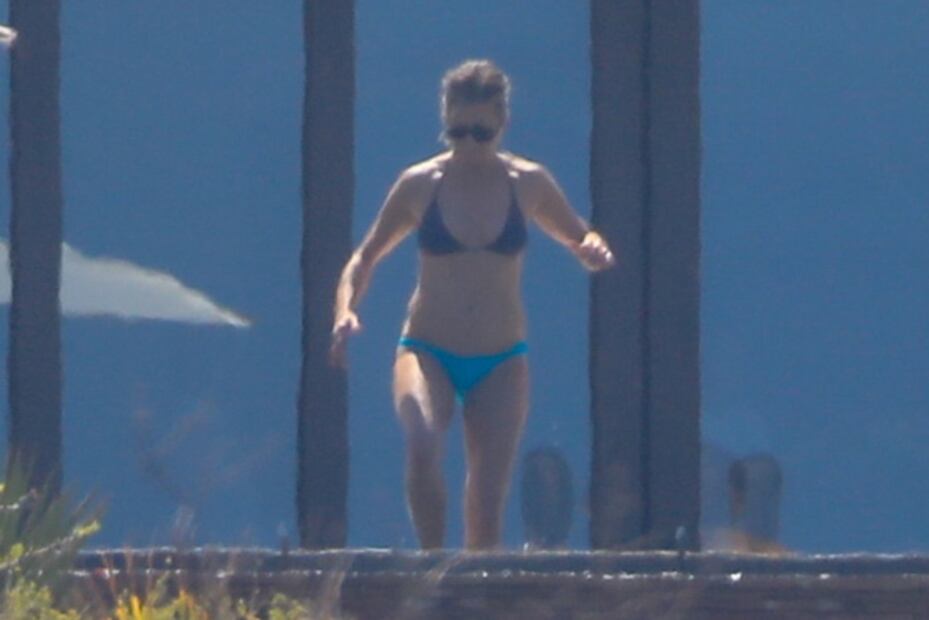 Jennifer Aniston deslumbra con bikini durante sus vacaciones en México