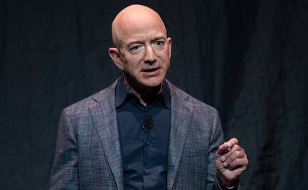 Sin descanso ni baño digno, así trabaja el personal de limpieza de Jeff Bezos, según demanda