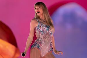 Taylor Swift hace historia con su Eras Tour: Primera gira en superar los mil millones de dólares