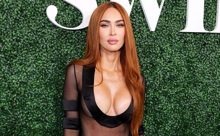 Megan Fox vuelve y presume sus curvas con espectacular vestido nude de corset