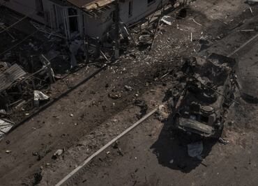 Ucranianos atacan convoy de tanques rusos que se dirigían a Kiev