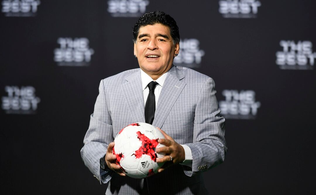 Así son las monedas y billetes con la cara de Maradona que circulan en Italia. Foto: EFE