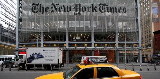NYT anunciará el domingo a qué aspirante demócrata respalda