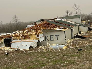 Reportan 16 muertos en EU por tormentas registradas luego de múltiples tornados