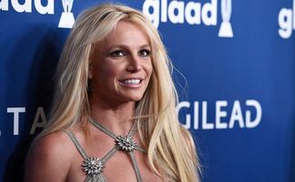 Fans envían policías a casa de Britney Spears después de que ella eliminara su Instagram