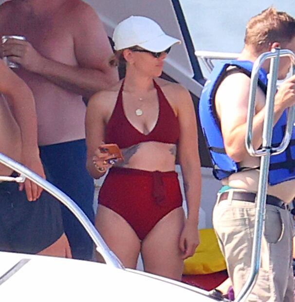 Scarlett Johansson, Eiza González y Kylie Jenner y sus looks de la semana