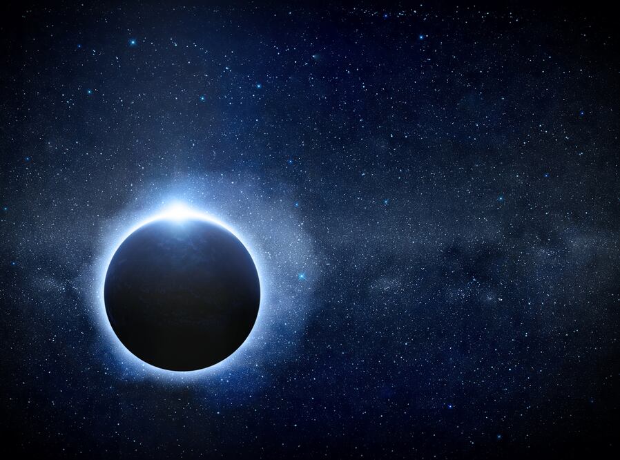 Eclipse solar total del 8 de abril: NASA desplegará aviones y lanzará cohetes durante eclipse. Foto iStock / sdecoret
