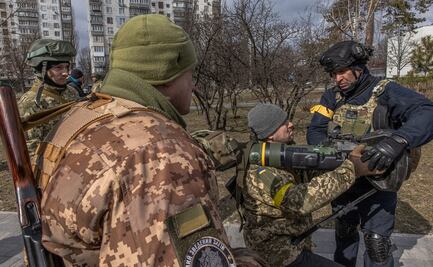 Rusia amenaza a países que envíen armas o mercenarios a Ucrania