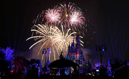 La frase que eliminó Disney World de su show de fuegos artificiales