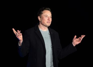 Elon Musk planea lanzar al espacio nave totalmente reutilizable el mes que viene