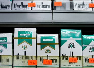 ¿Por qué EU quiere prohibir los cigarros mentolados y saborizados?