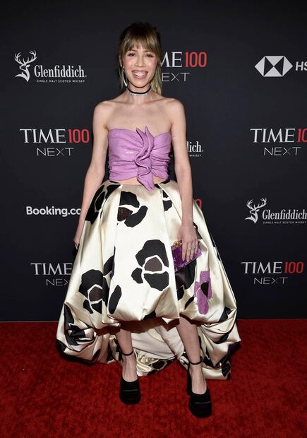 Jennette McCurdy derrocha belleza con vestido strapless en Nueva York