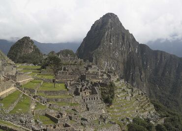 Rayo mata a guía y hiere a 6 turistas franceses en región del Cusco