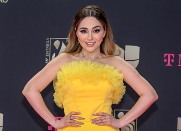Tras dueto con Christian Nodal, Carolina Ross ahora se luce con Andrea Bocelli