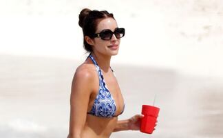 Olivia Culpo tiene el micro bikini ideal para recibir la primavera; así lo lució en St. Barts