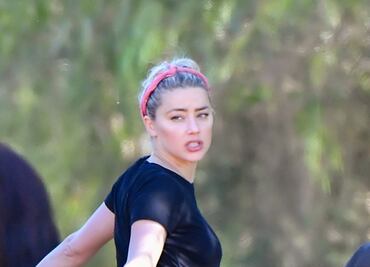 Amber Heard delinea su silueta para paseo a caballo en California