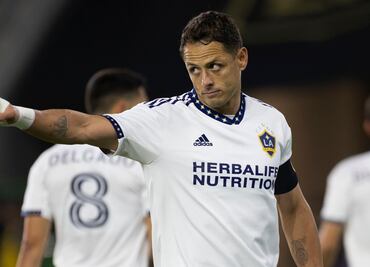 Golpe duro para el Galaxy; Chicharito Hernández enfrenta larga recuperación tras lesión en la rodilla