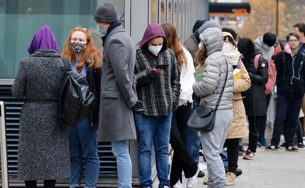 Reino Unido afronta tsunami por ómicron; más de 90 mil nuevos casos en un día