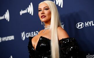 Christina Aguilera y el revelador vestido de agujetas con el brilló en Londres 