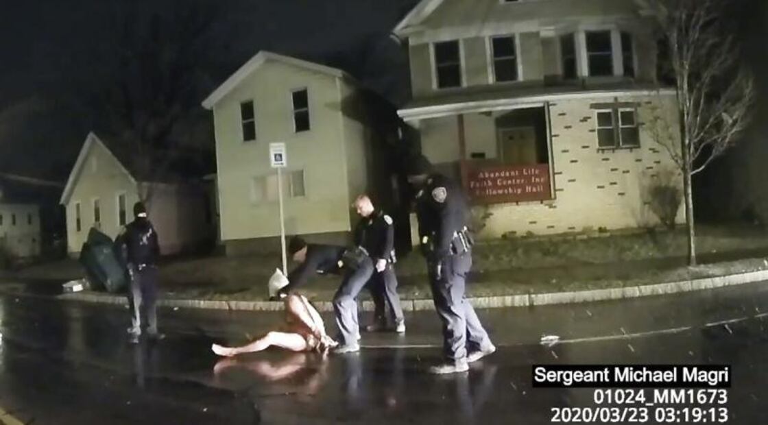 Ciudad de EU paga 12 mdd por muerte de afroamericano a manos de policía