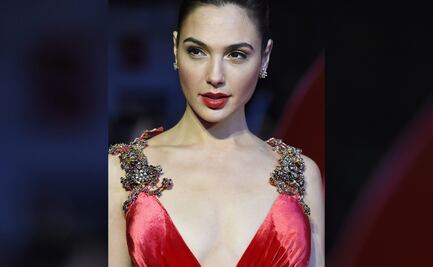 Gal Gadot deslumbra al posar sin ropa en fotografía a blanco y negro 