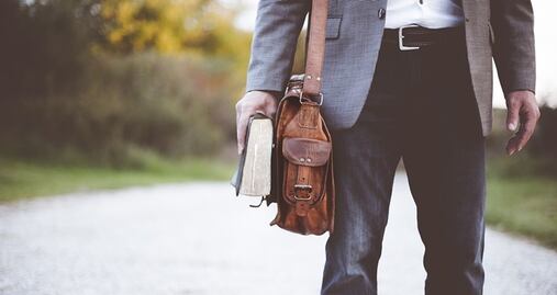 Ofrecen beca para ser asistente de maestro en Estados Unidos