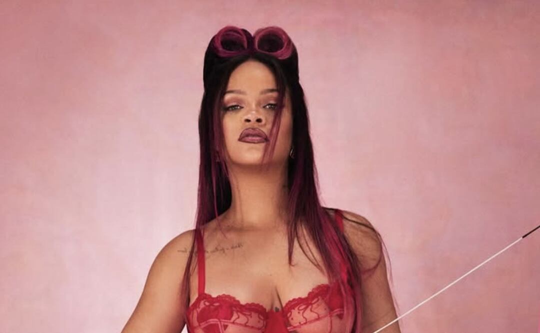 Rihanna modela atrevida en sesión fotográfica con lencería transparente de San Valentín. Foto: SavagexFenty via The Grosby Group