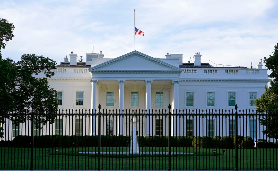 Tiroteo cerca de la Casa Blanca: Mueren dos miembros de la Guardia Nacional . ¿Estaba Trump?. AP 