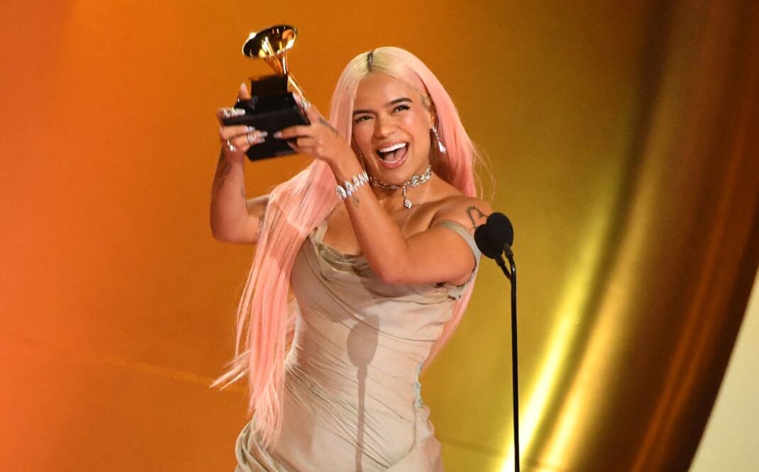 Premios Grammy 2024. Karol G gana su primer grammy a mejor álbum de música urbana. Foto Valerie Macon / AFP