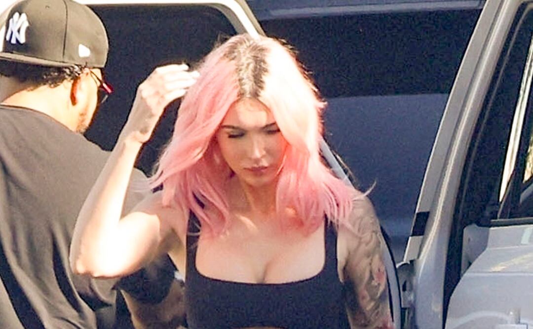 Megan Fox presume ‘abs de acero’ y escote de infarto con diminuto bralette en México. Foto: The Grosby Group
EXCLUSIVE