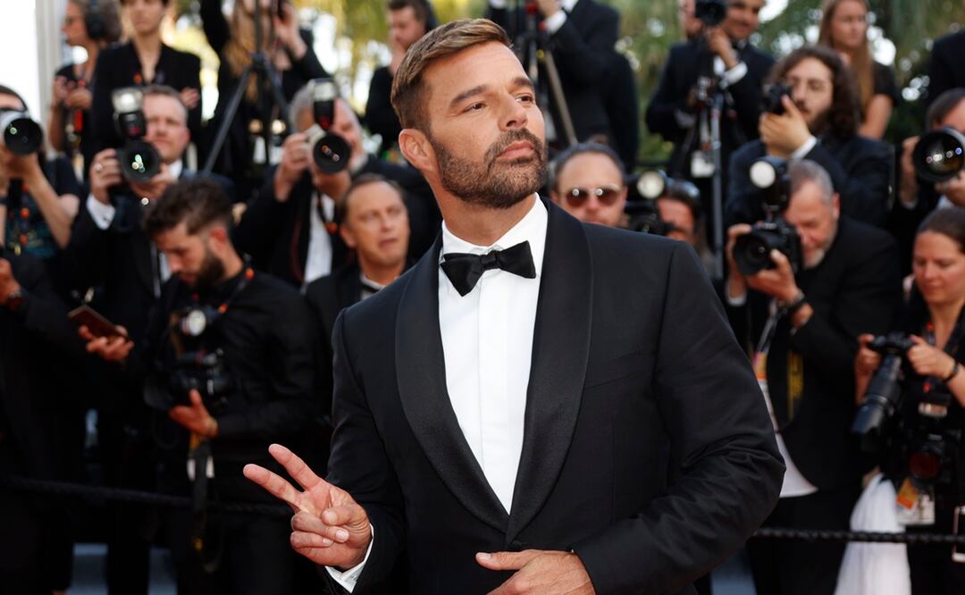 Ricky Martin dice que su padre lo animó a "salir del clóset"; ¿Vas a enseñar a tus hijos a mentir". EFE