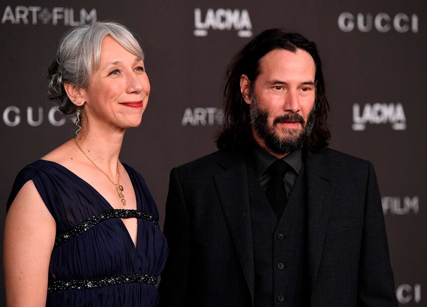 Confunden a famosa actriz británica con novia de Keanu Reeves