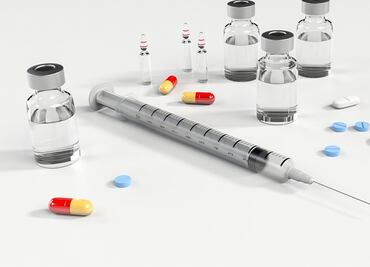 OPS critica uso de antibióticos en enfermos Covid; alerta de desabasto