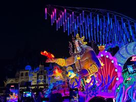 De Pixar a un millón de luces: Desfiles para vivir en el 70 aniversario de Disneyland California