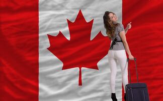 Prueba de Covid-19 y otros requisitos para viajar a Canadá en 2021