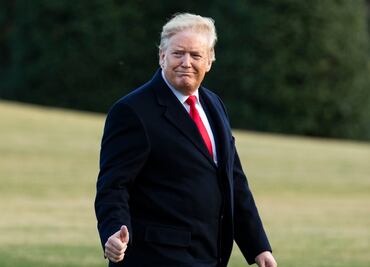Impeachment: Trump destituye al asesor que testificó en su contra